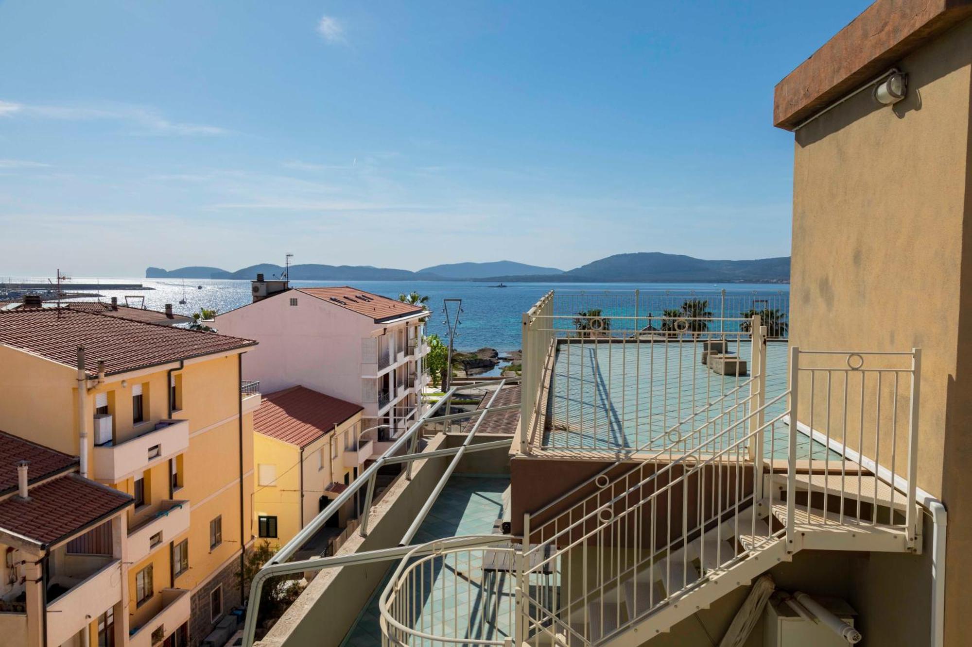 Lovealghero Stanze In Attico Vista Mare