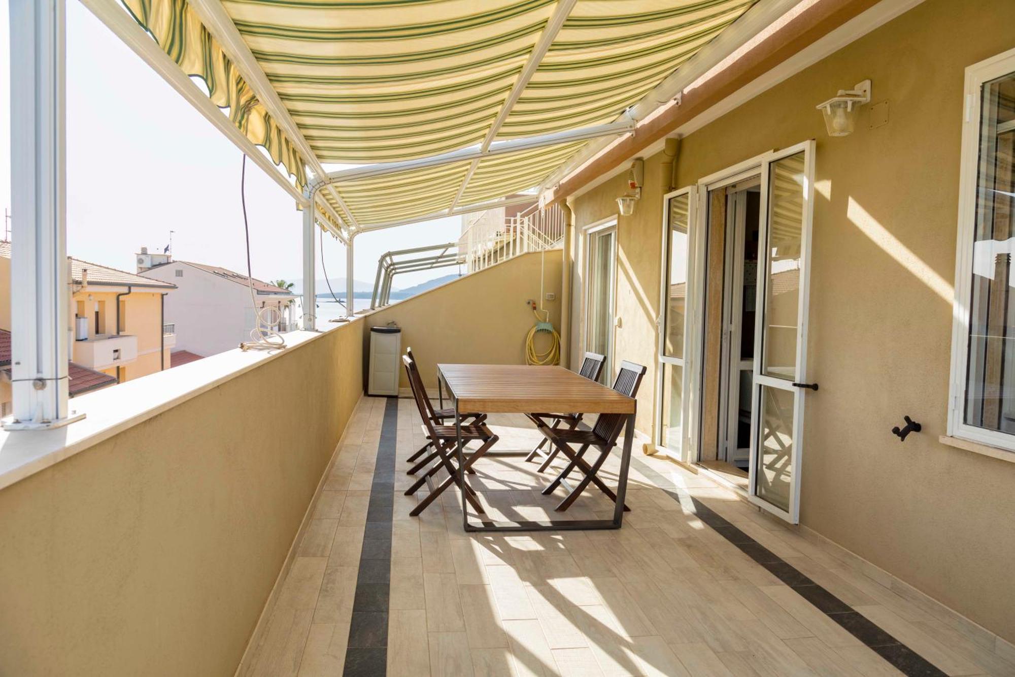 Lovealghero Stanze In Attico Vista Mare Apartment