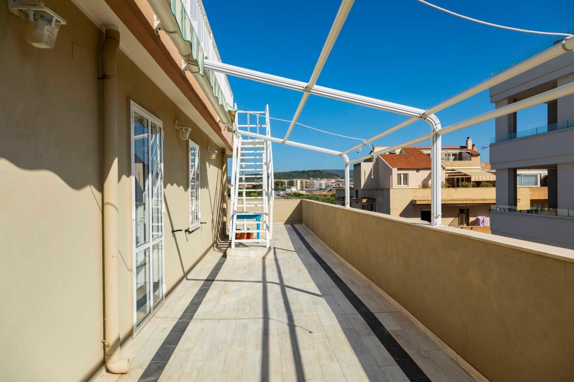 Apartment Lovealghero Stanze In Attico Vista Mare *