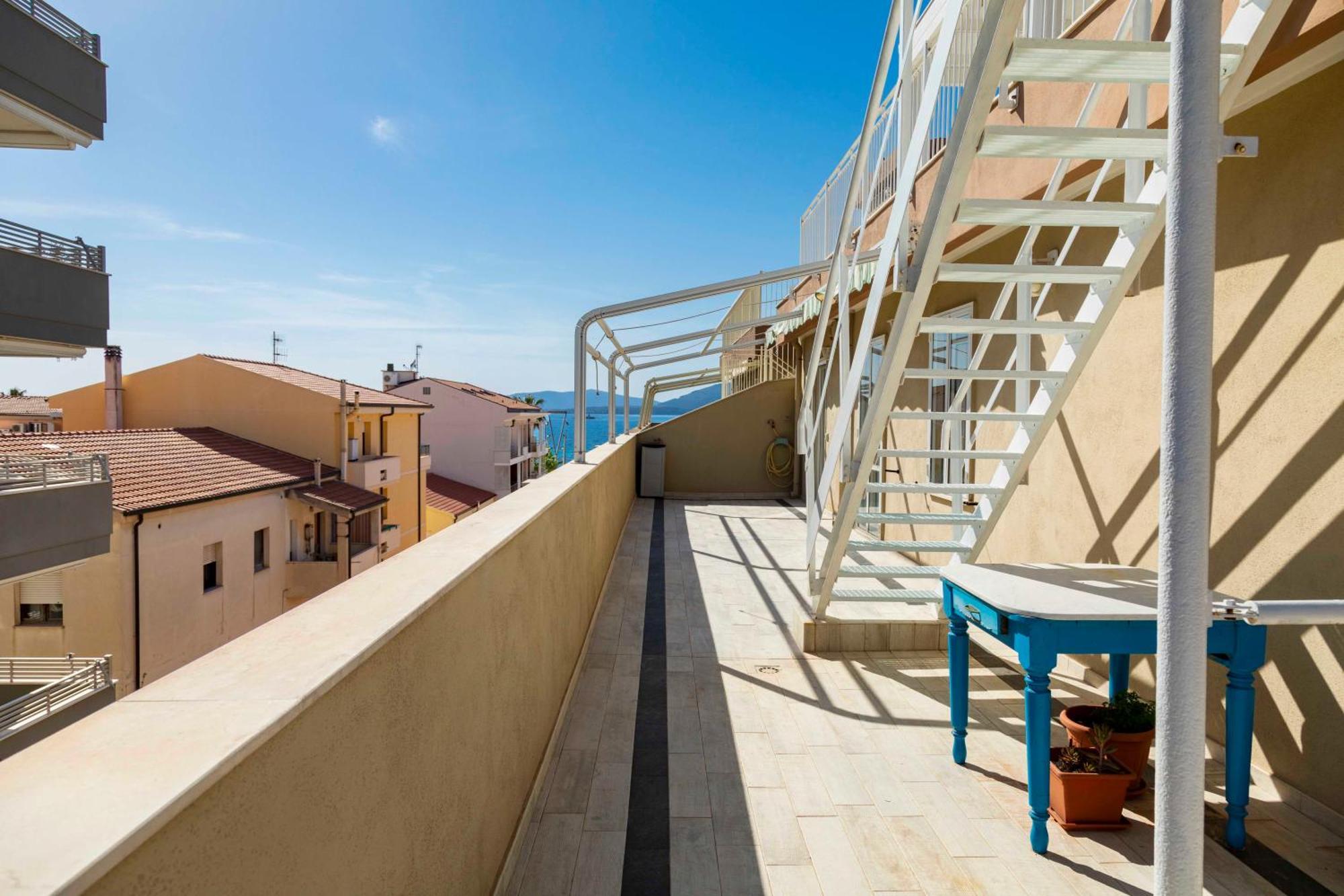 Lovealghero Stanze In Attico Vista Mare * Alghero