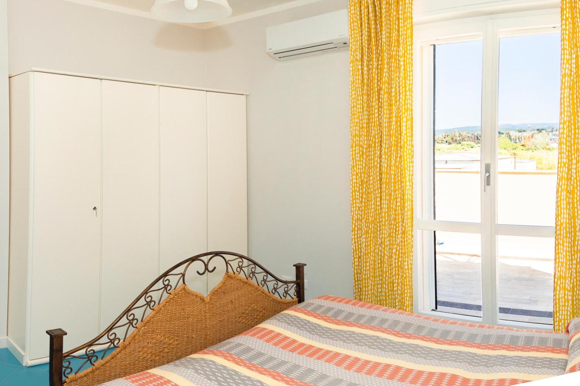 Apartment Lovealghero Stanze In Attico Vista Mare Alghero